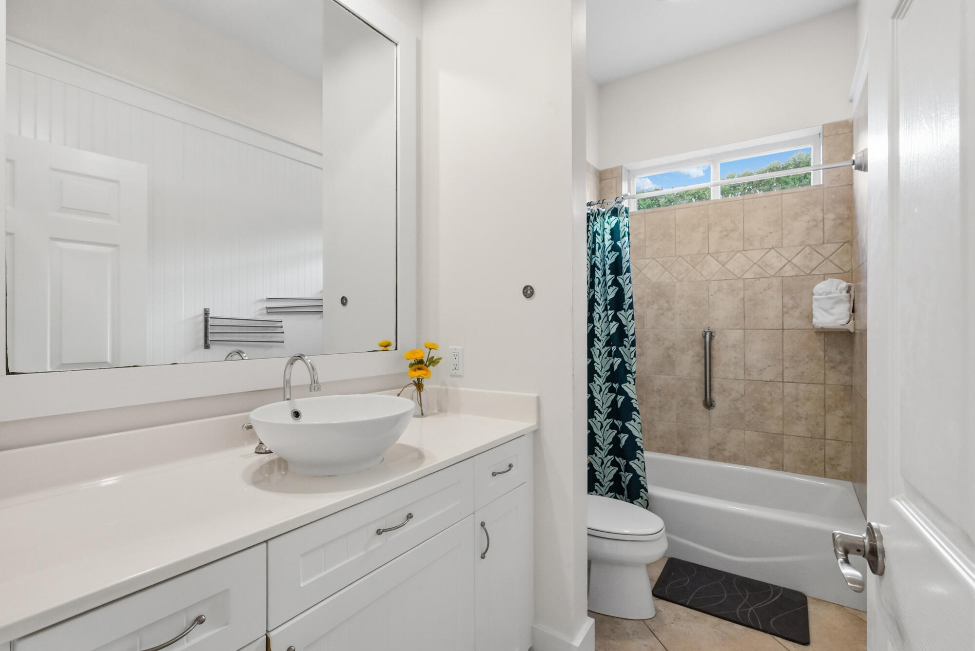 EMERALD WATERS VILLAGE - Residential