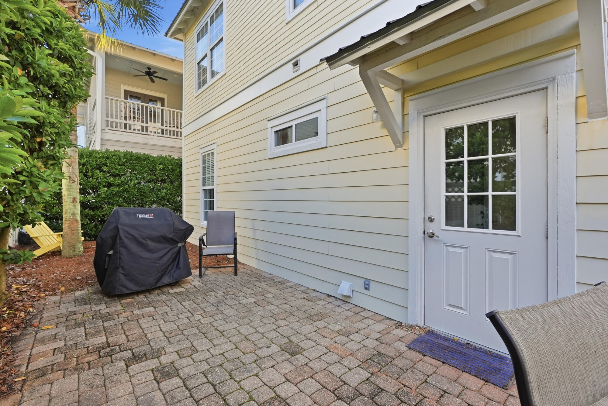 EMERALD WATERS VILLAGE - Residential