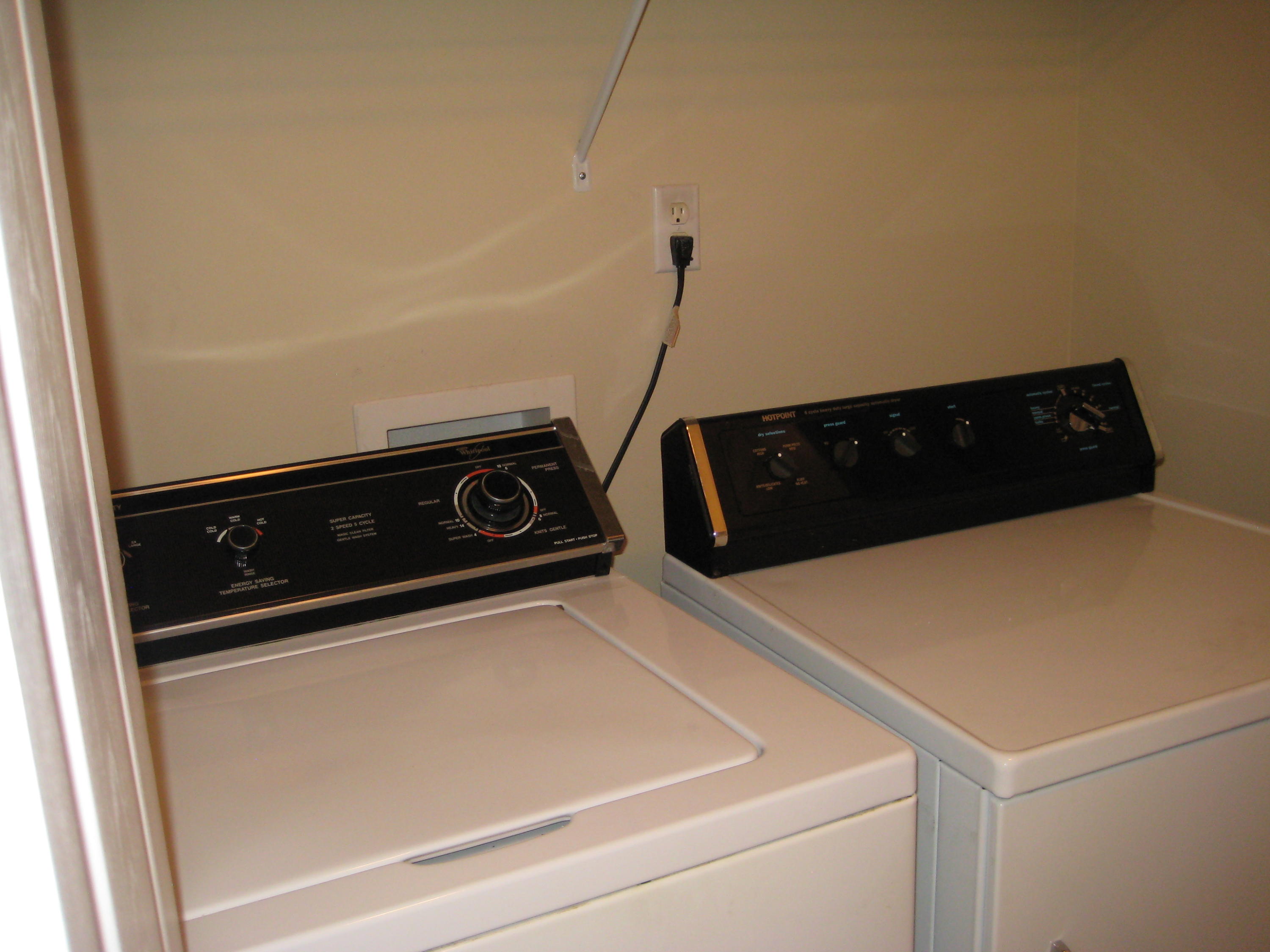 OAK PARK ESTATES - Residential