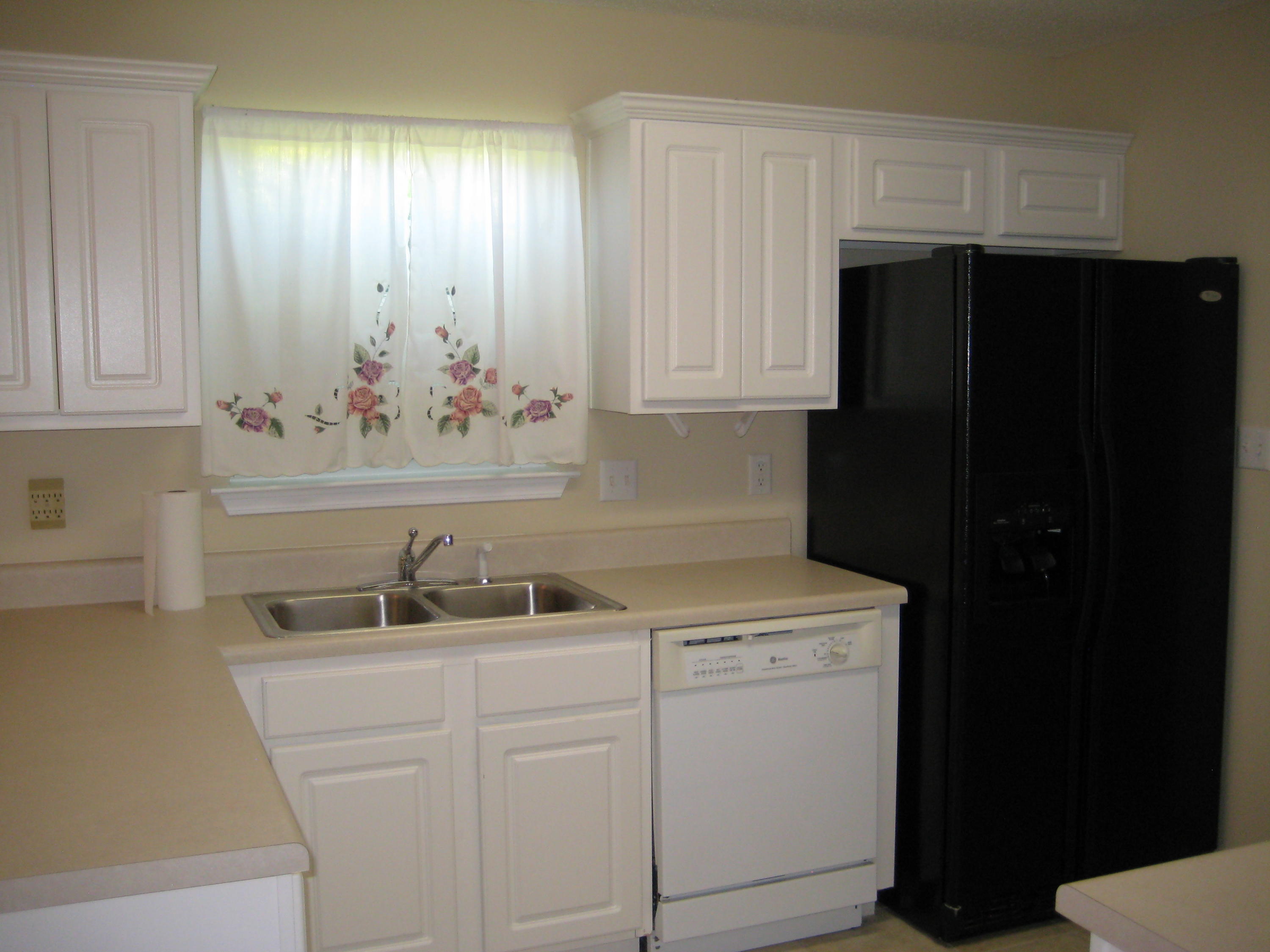 OAK PARK ESTATES - Residential