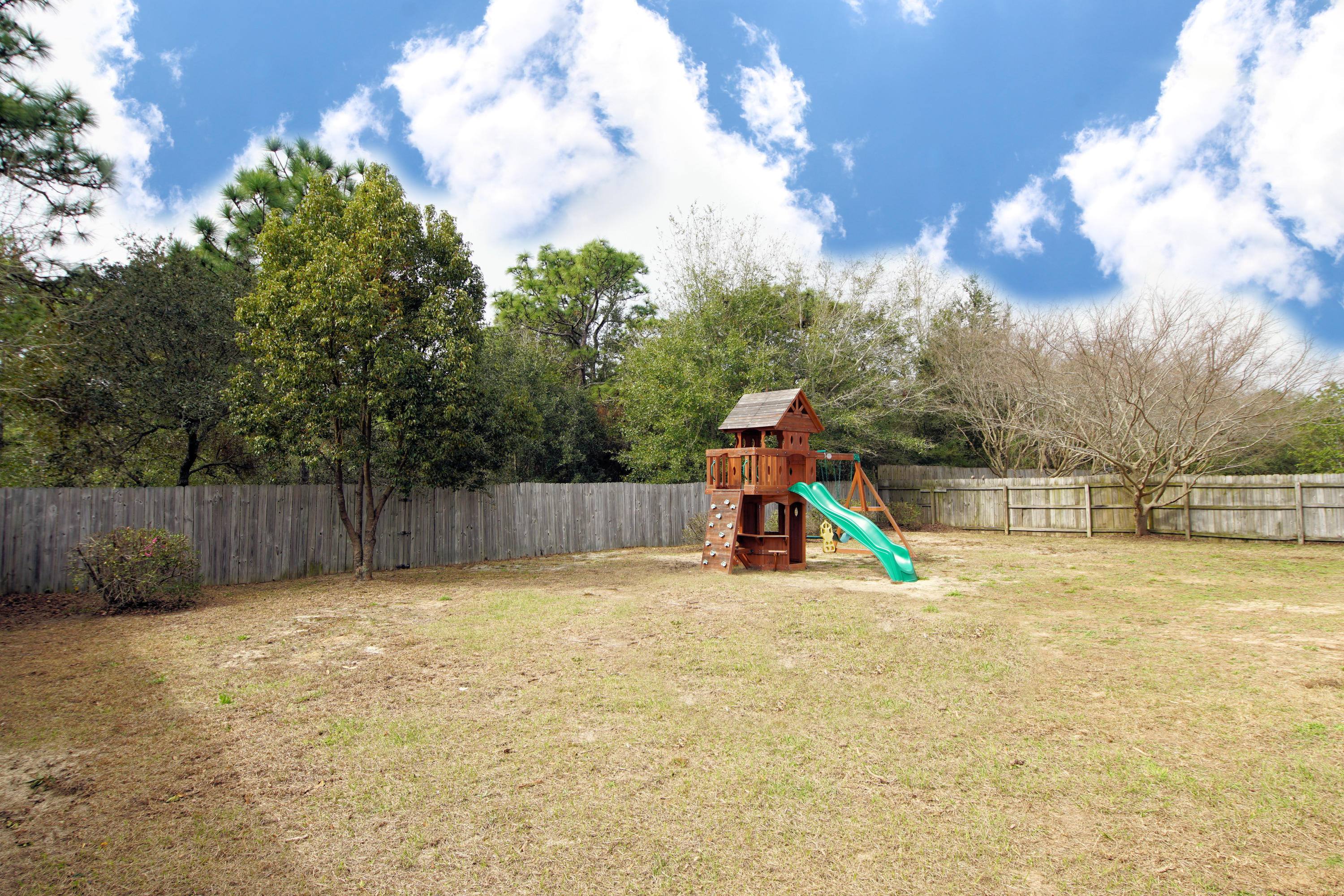 MARION MANOR - Residential