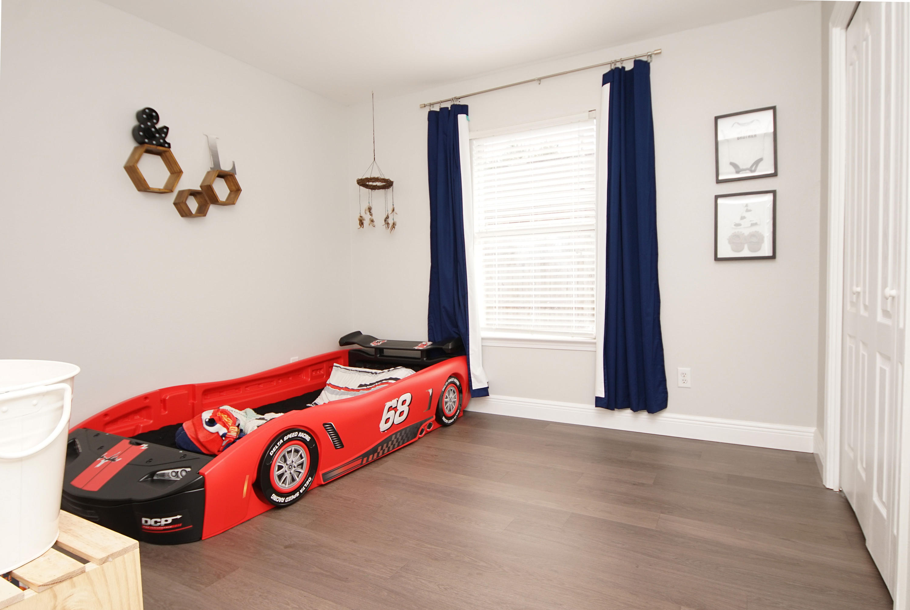 MARION MANOR - Residential