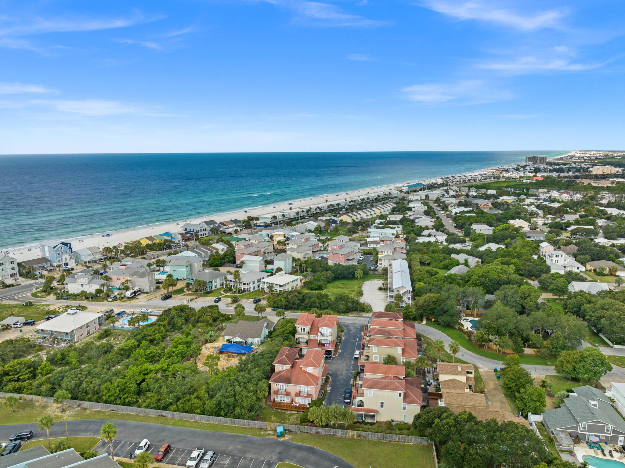 BELLA COSTA - Residential