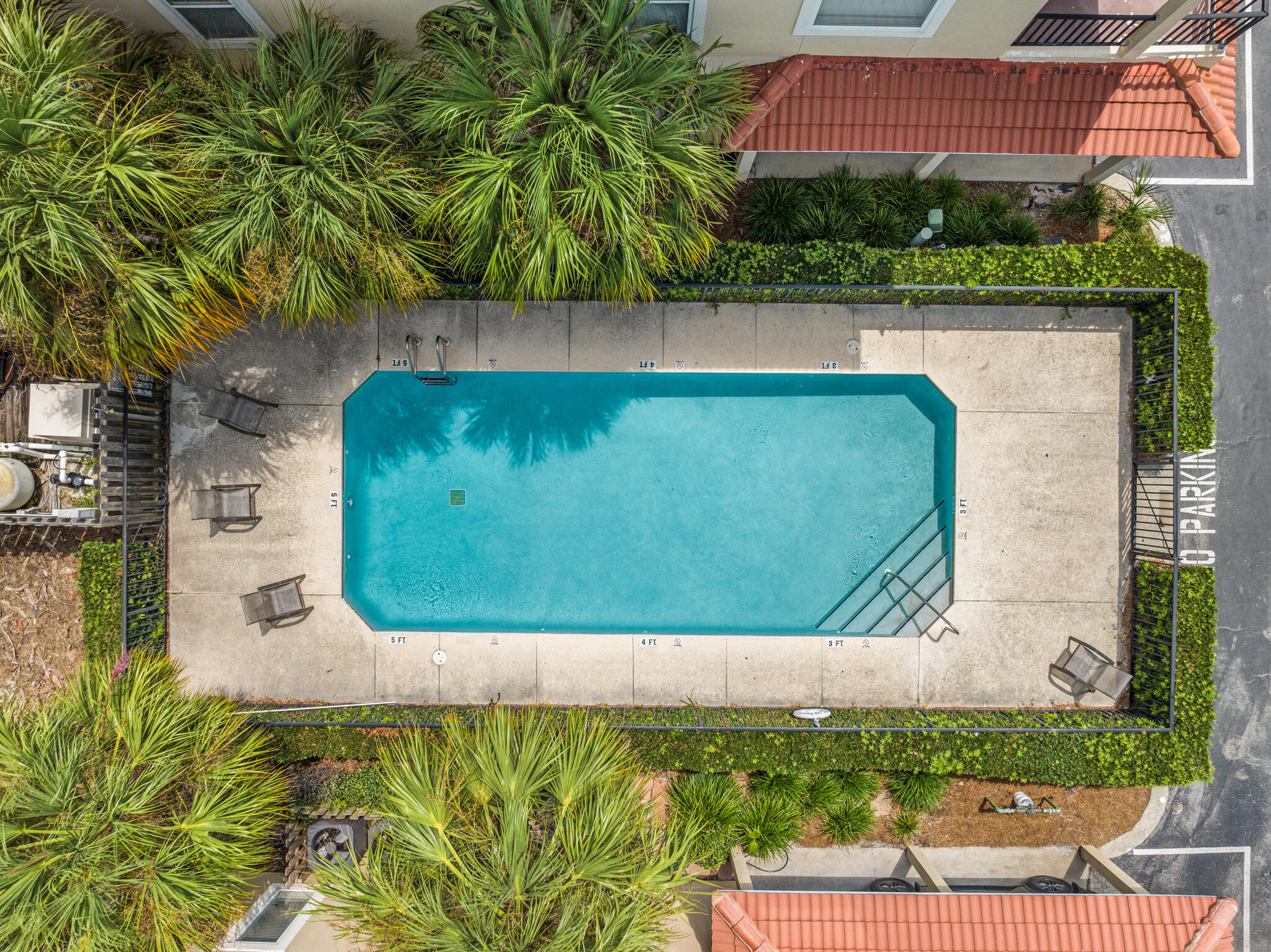 BELLA COSTA - Residential