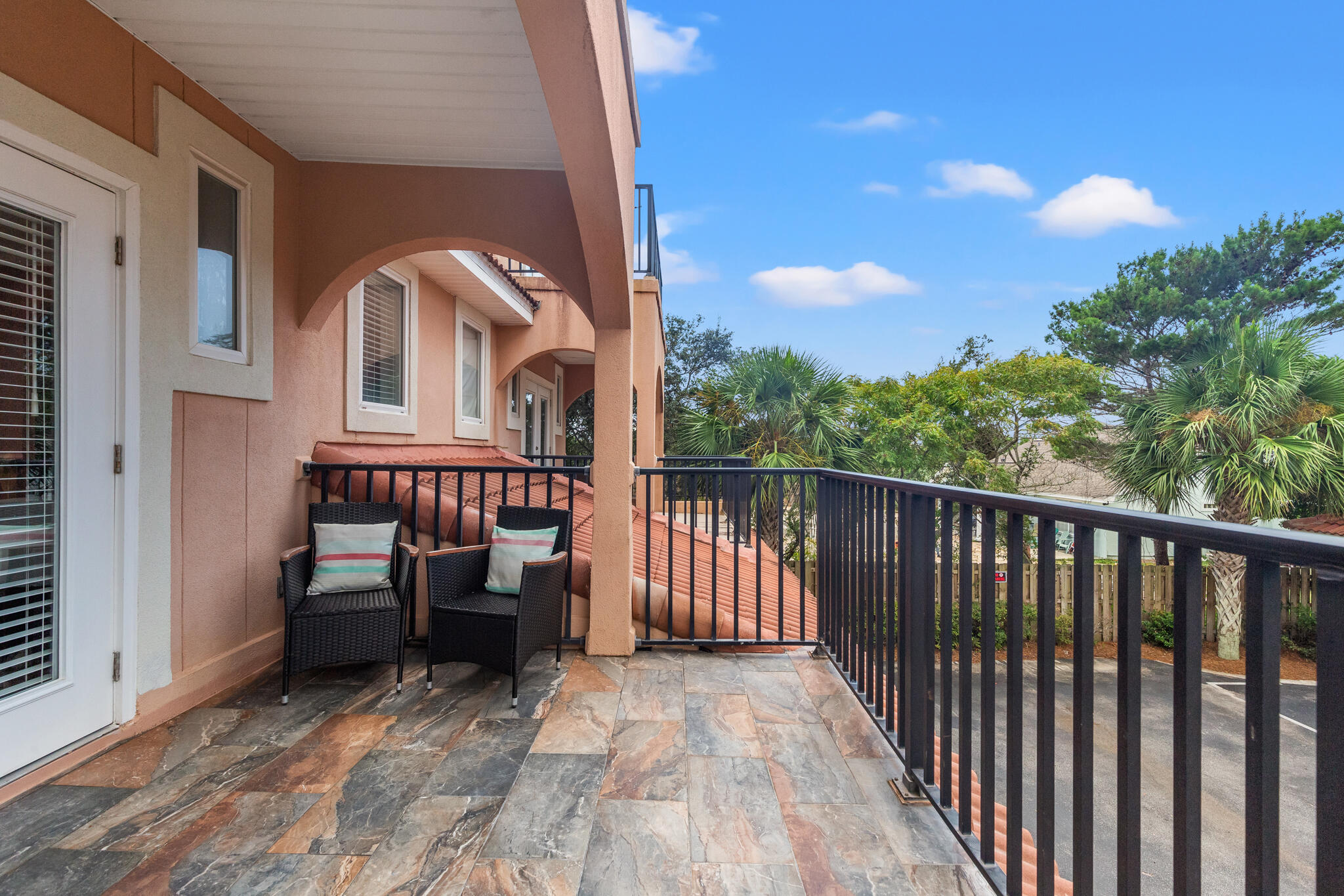 BELLA COSTA - Residential