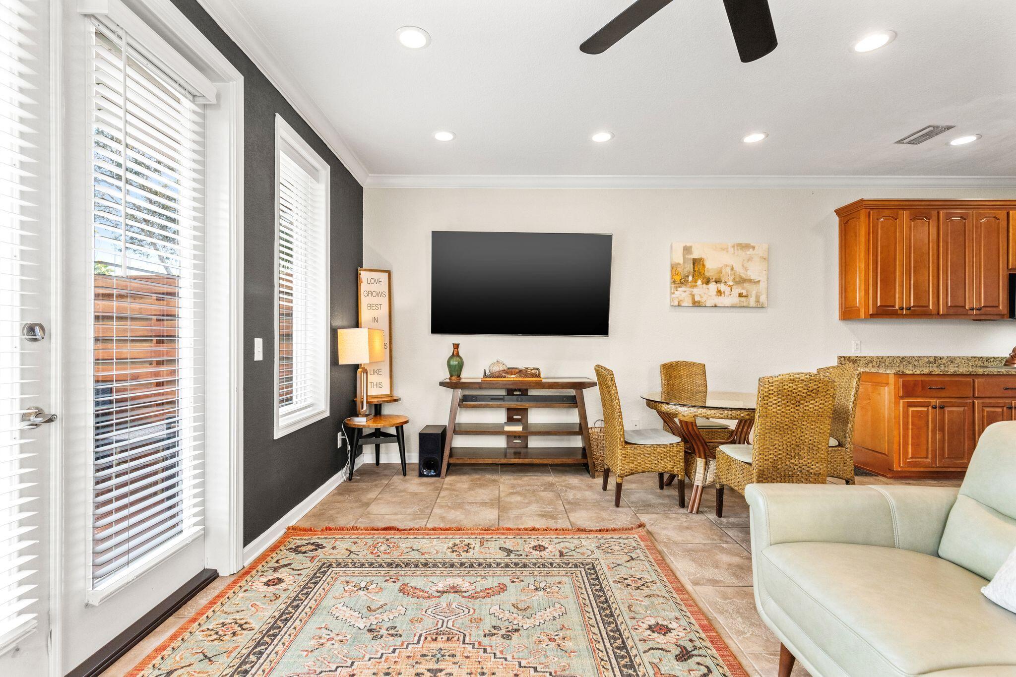 BELLA COSTA - Residential