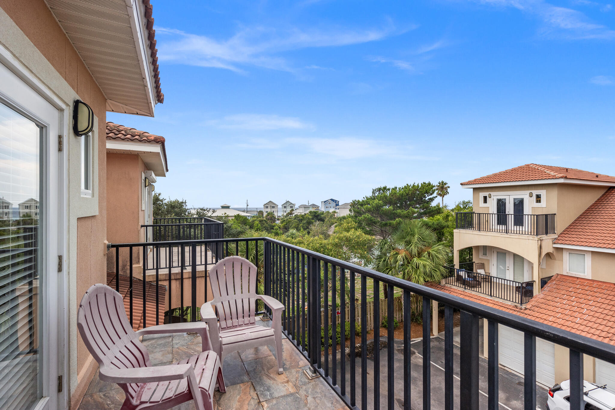 BELLA COSTA - Residential