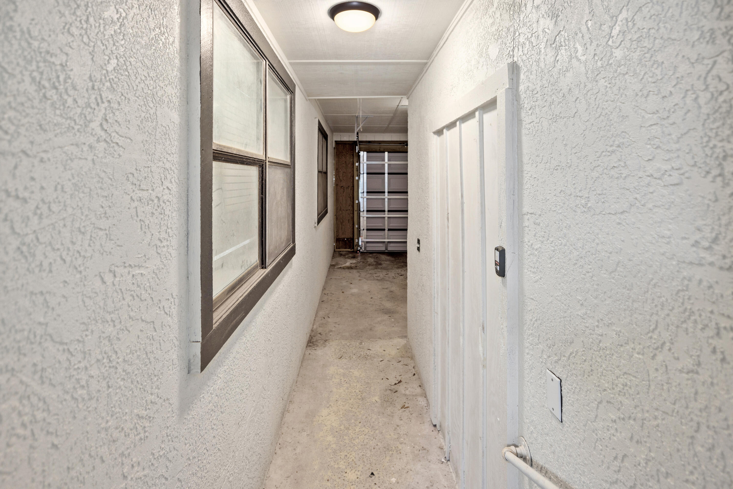 VALPARAISO PLAT 1 LOT 25 BLK 5 - Residential Lease