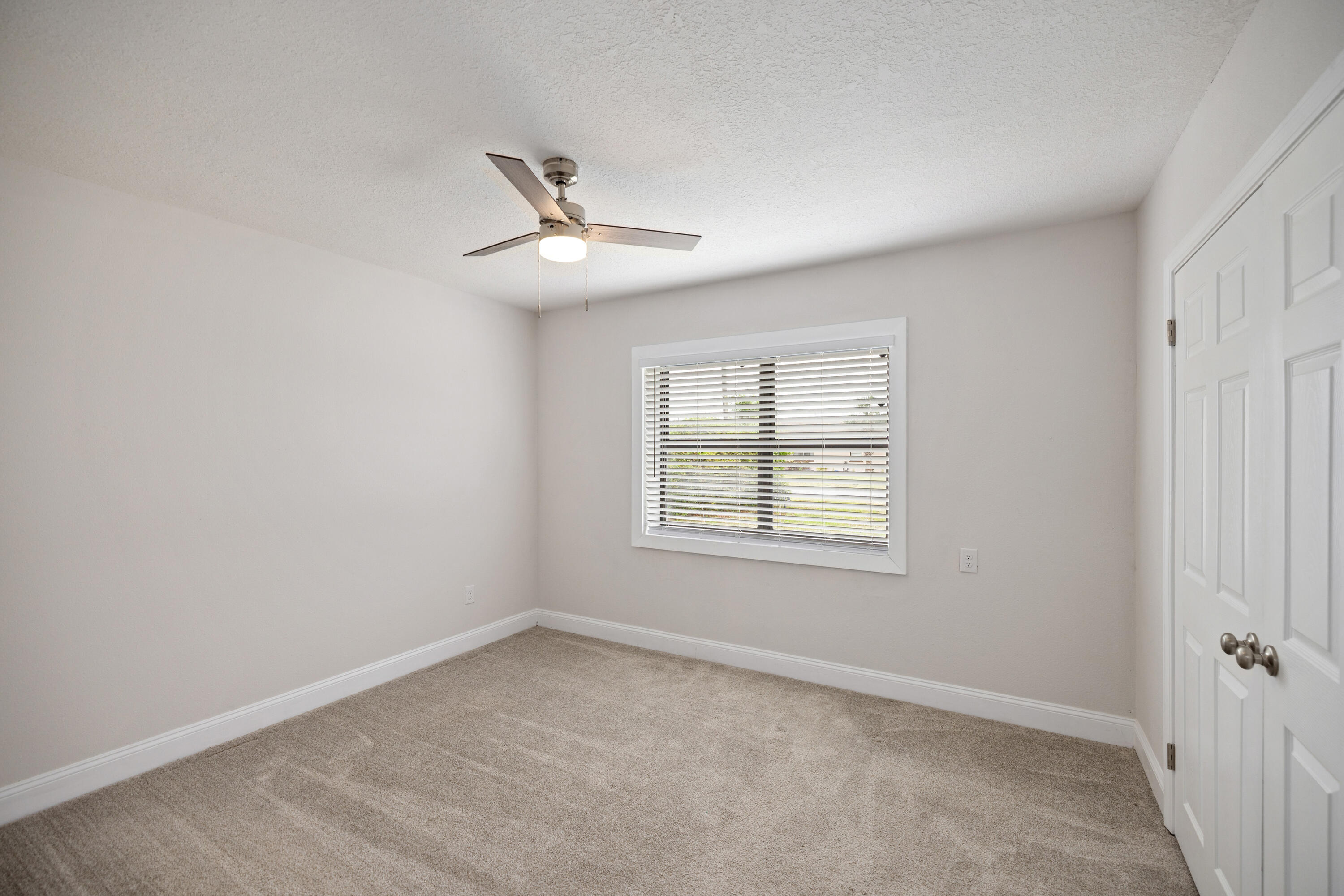 VALPARAISO PLAT 1 LOT 25 BLK 5 - Residential Lease