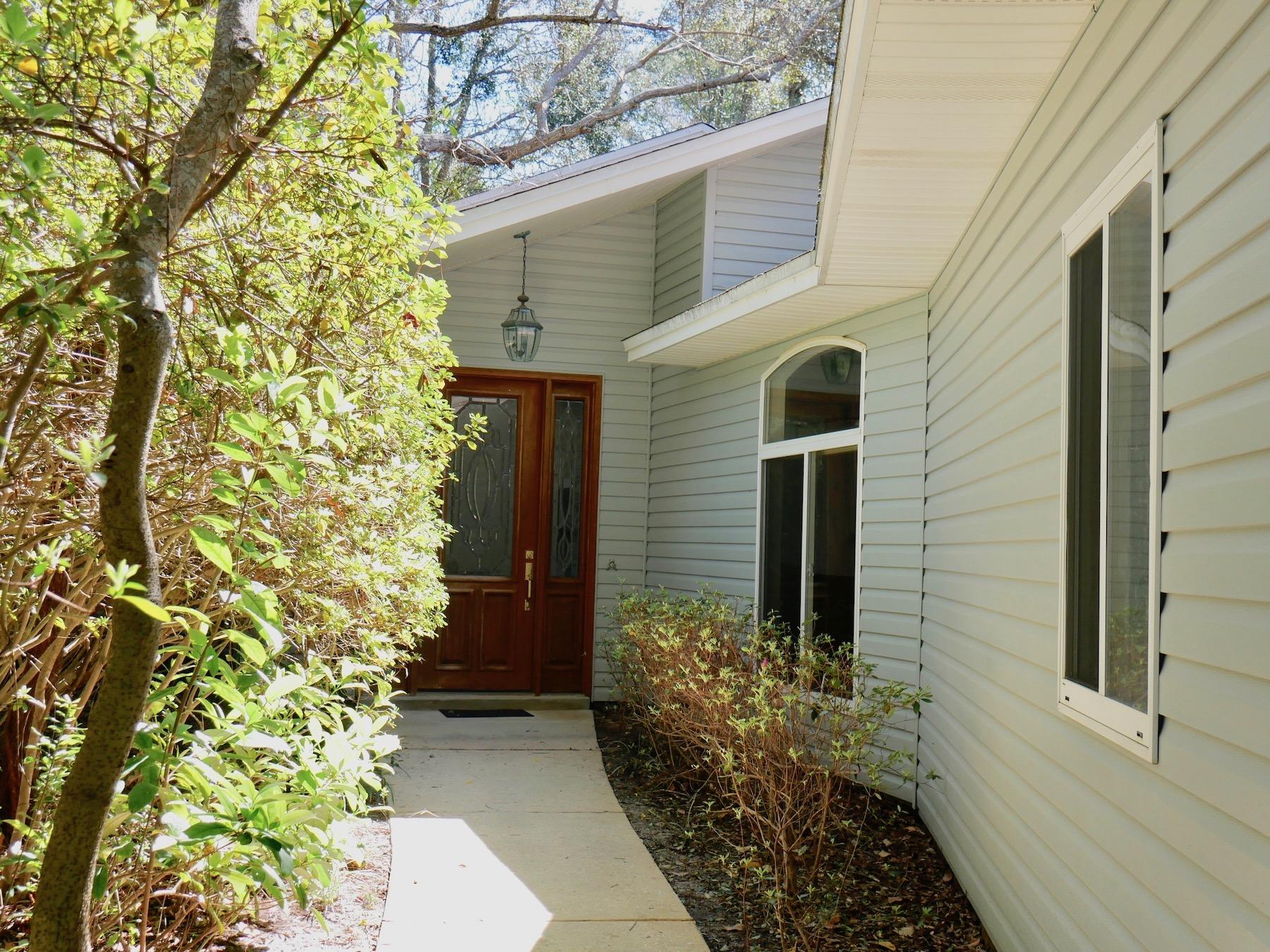 HIDDEN LAKES - Residential