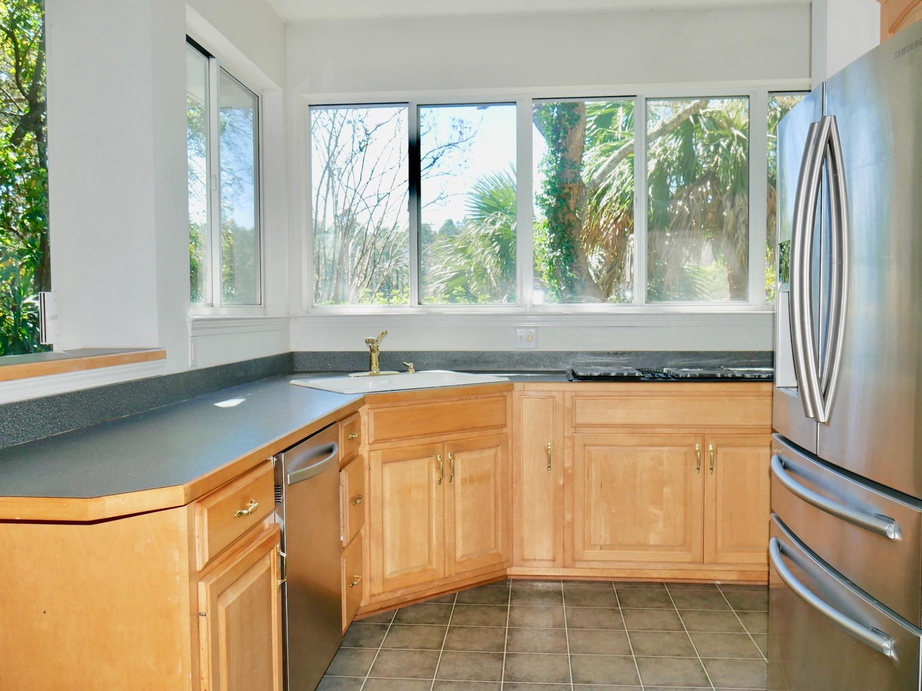 HIDDEN LAKES - Residential