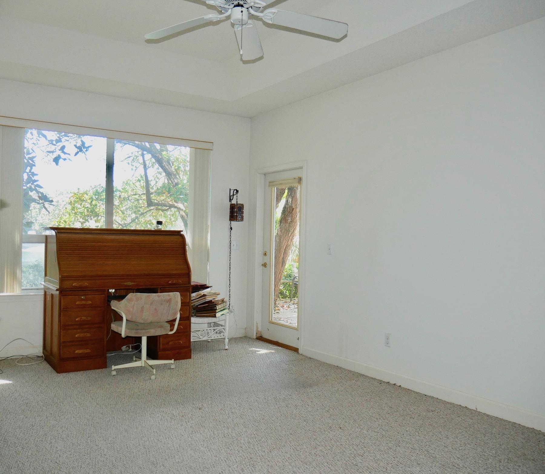 HIDDEN LAKES - Residential