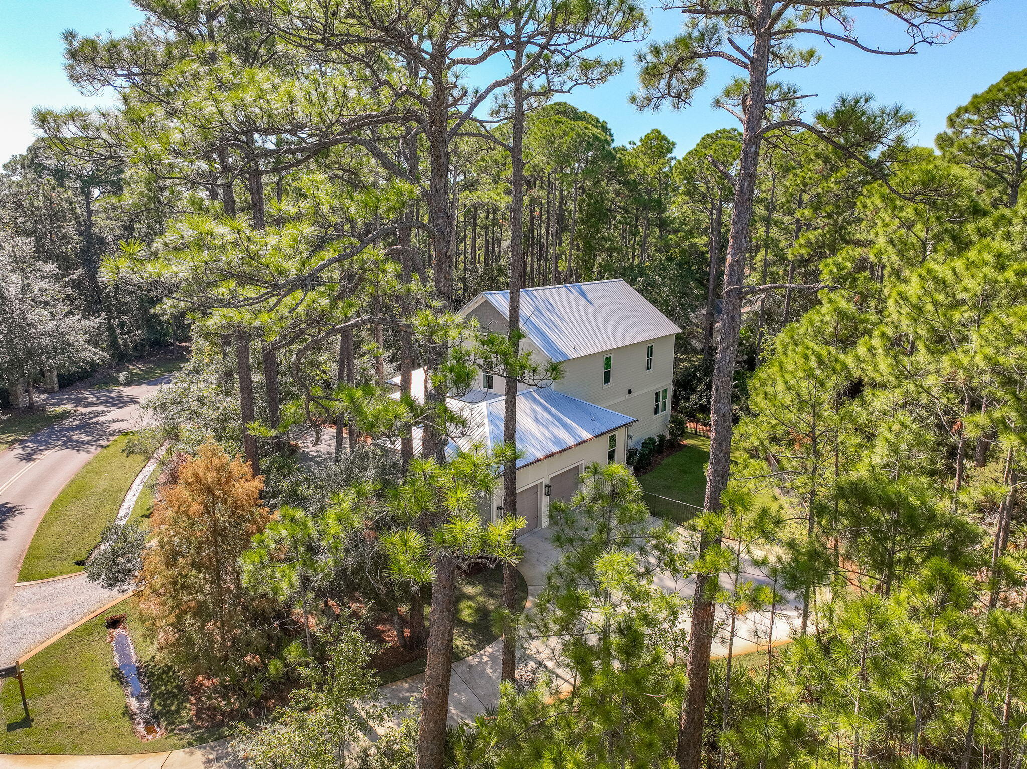 WOODLAND BAYOU ESTATES - Residential