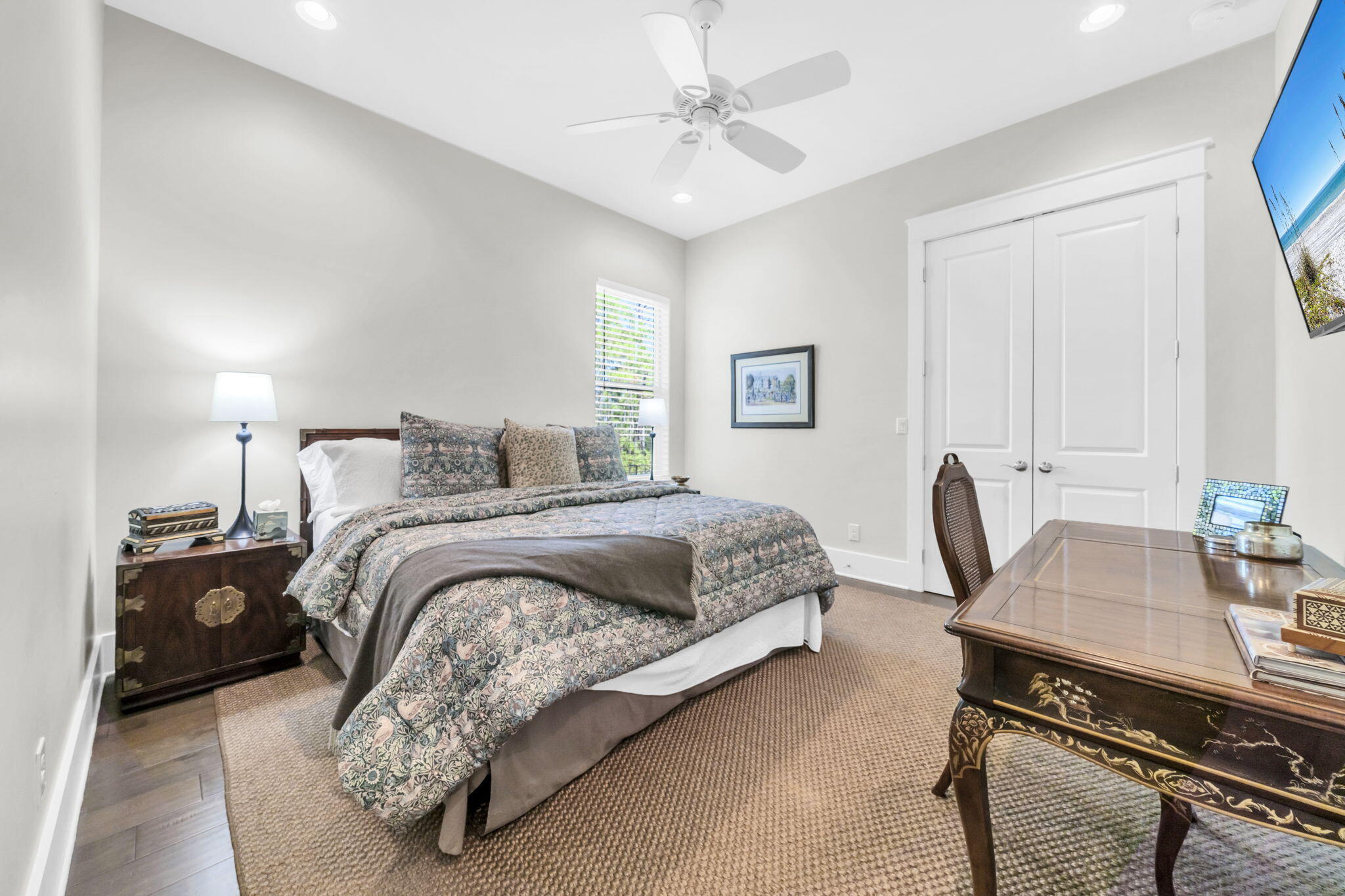 WOODLAND BAYOU ESTATES - Residential