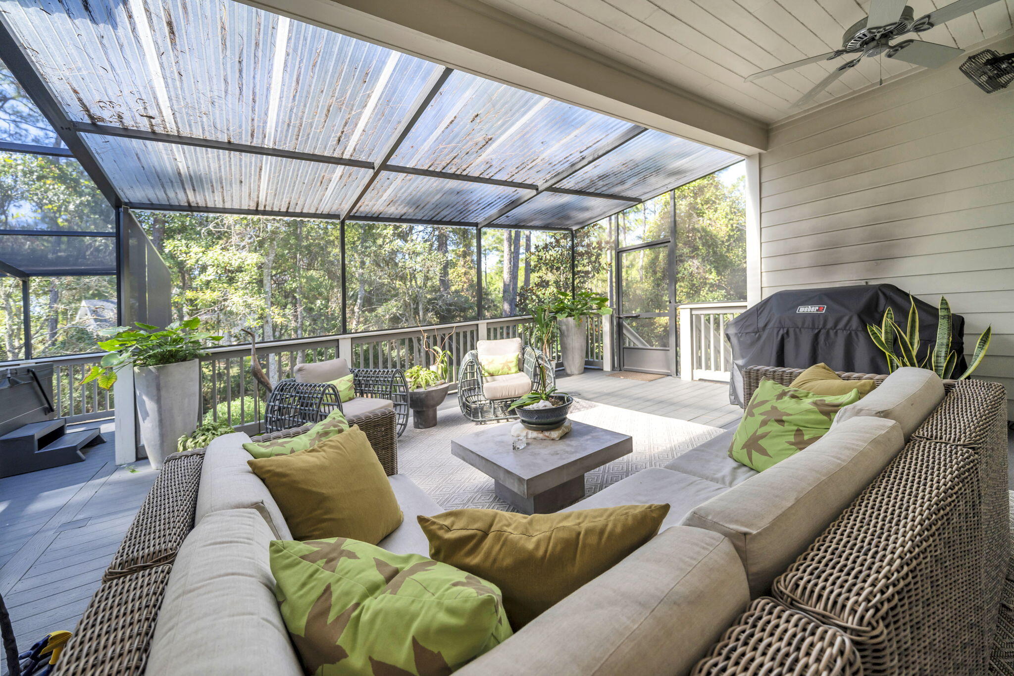 WOODLAND BAYOU ESTATES - Residential