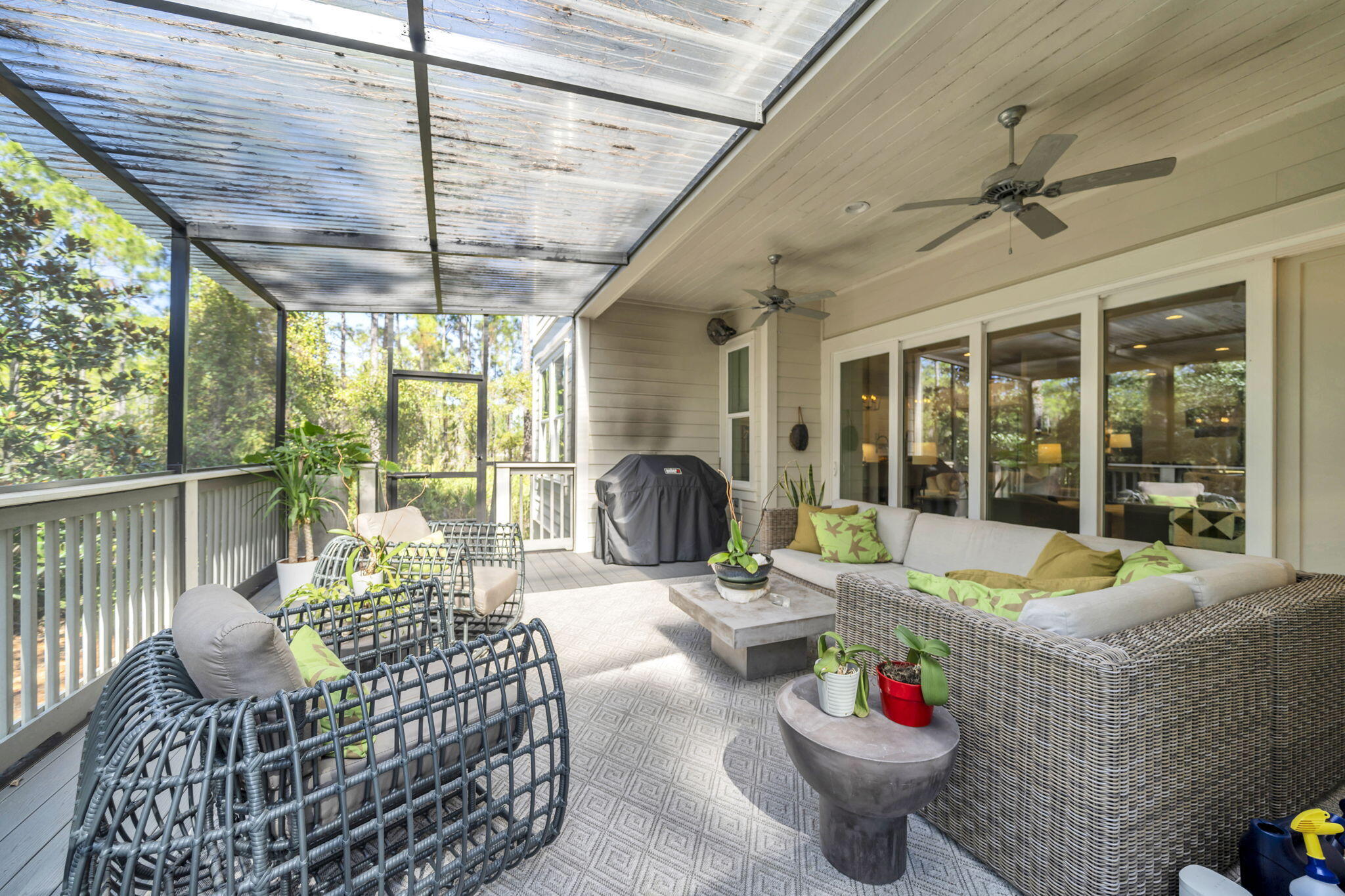 WOODLAND BAYOU ESTATES - Residential