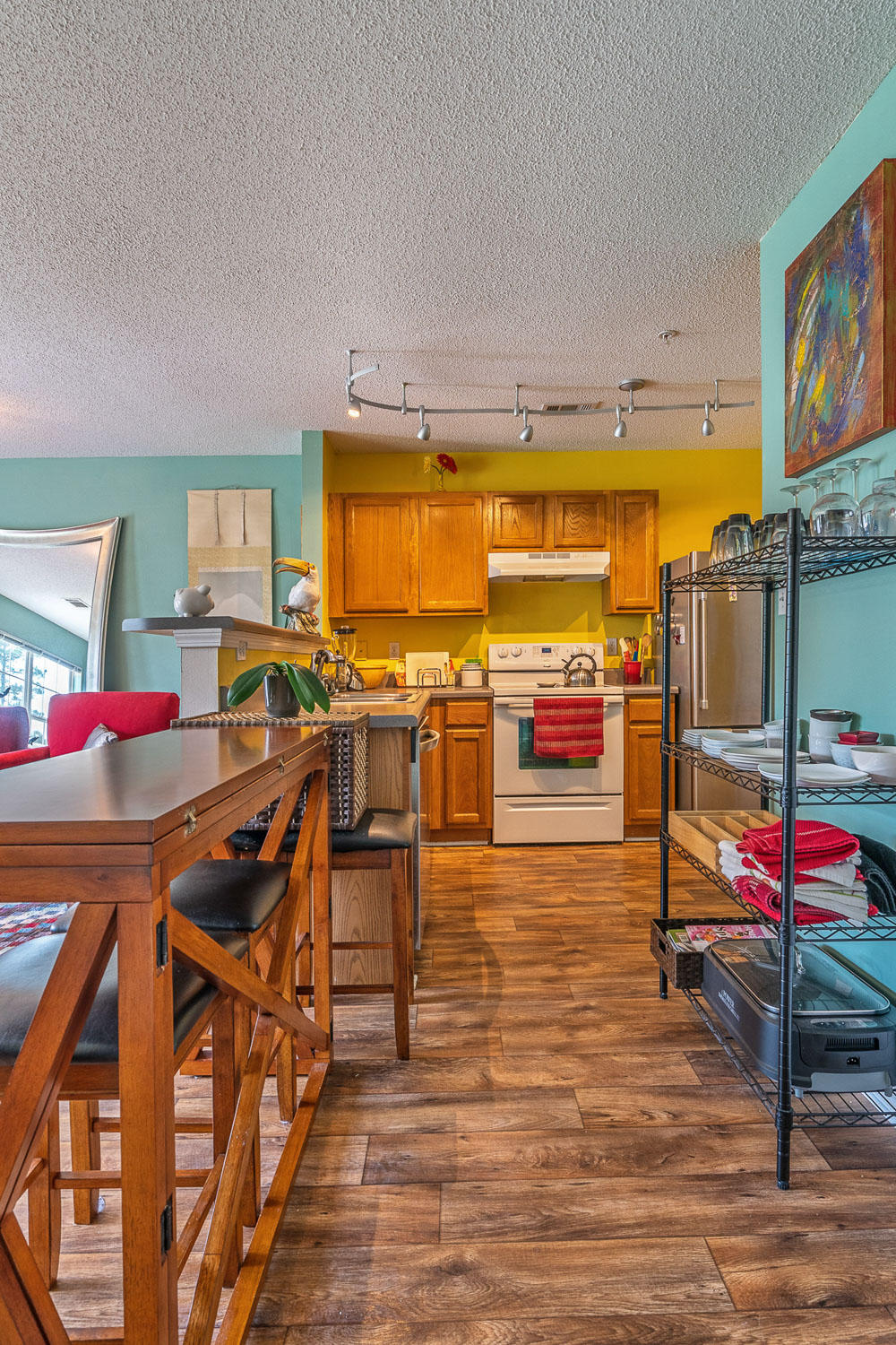 ROLLING PINES - Residential