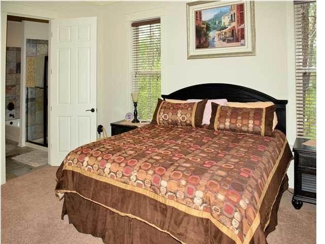 GRAYTON BEACH VILLAGE SQUARE - Residential