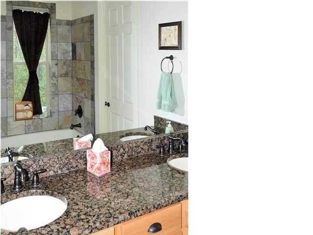 GRAYTON BEACH VILLAGE SQUARE - Residential