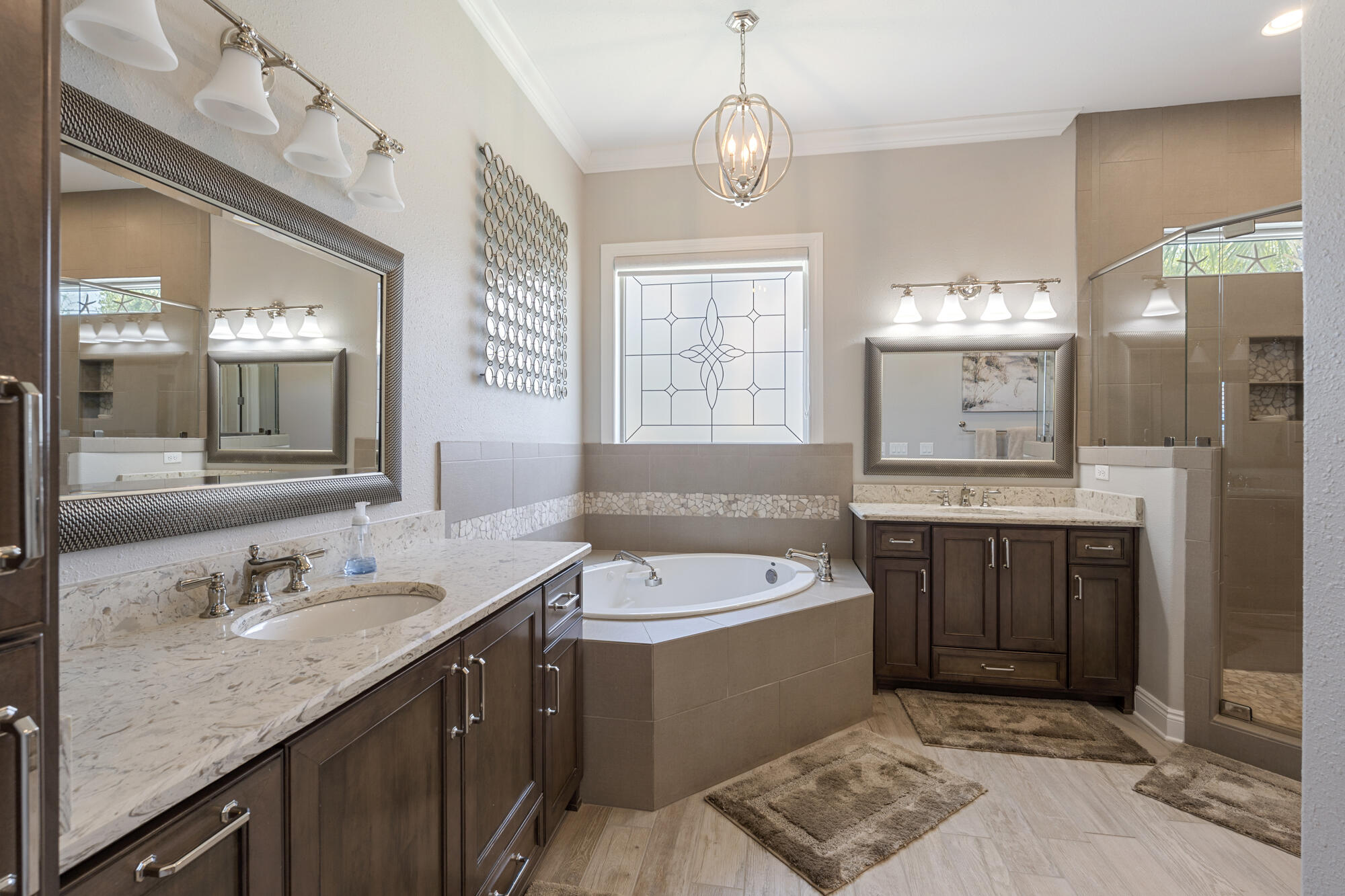 LAGUNA BEACH ESTATES - Residential