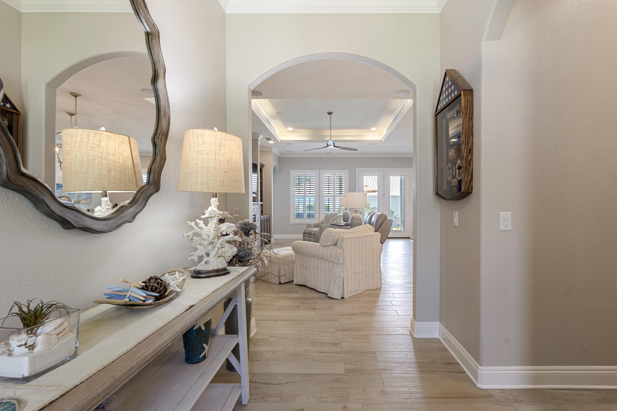 LAGUNA BEACH ESTATES - Residential