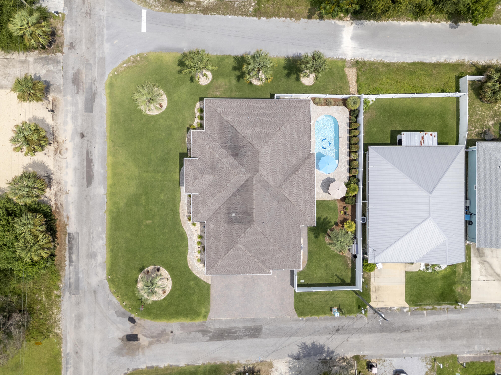 LAGUNA BEACH ESTATES - Residential