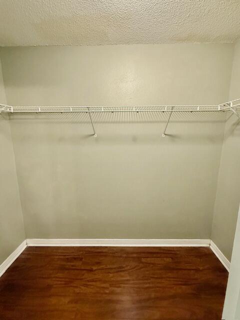 SANDY DUNES - Residential Lease