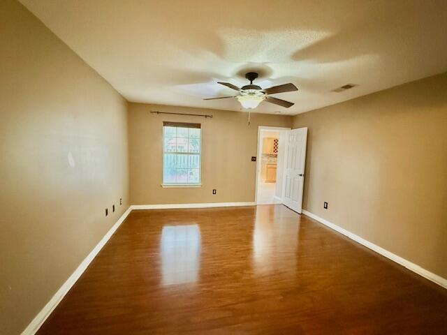 SANDY DUNES - Residential Lease