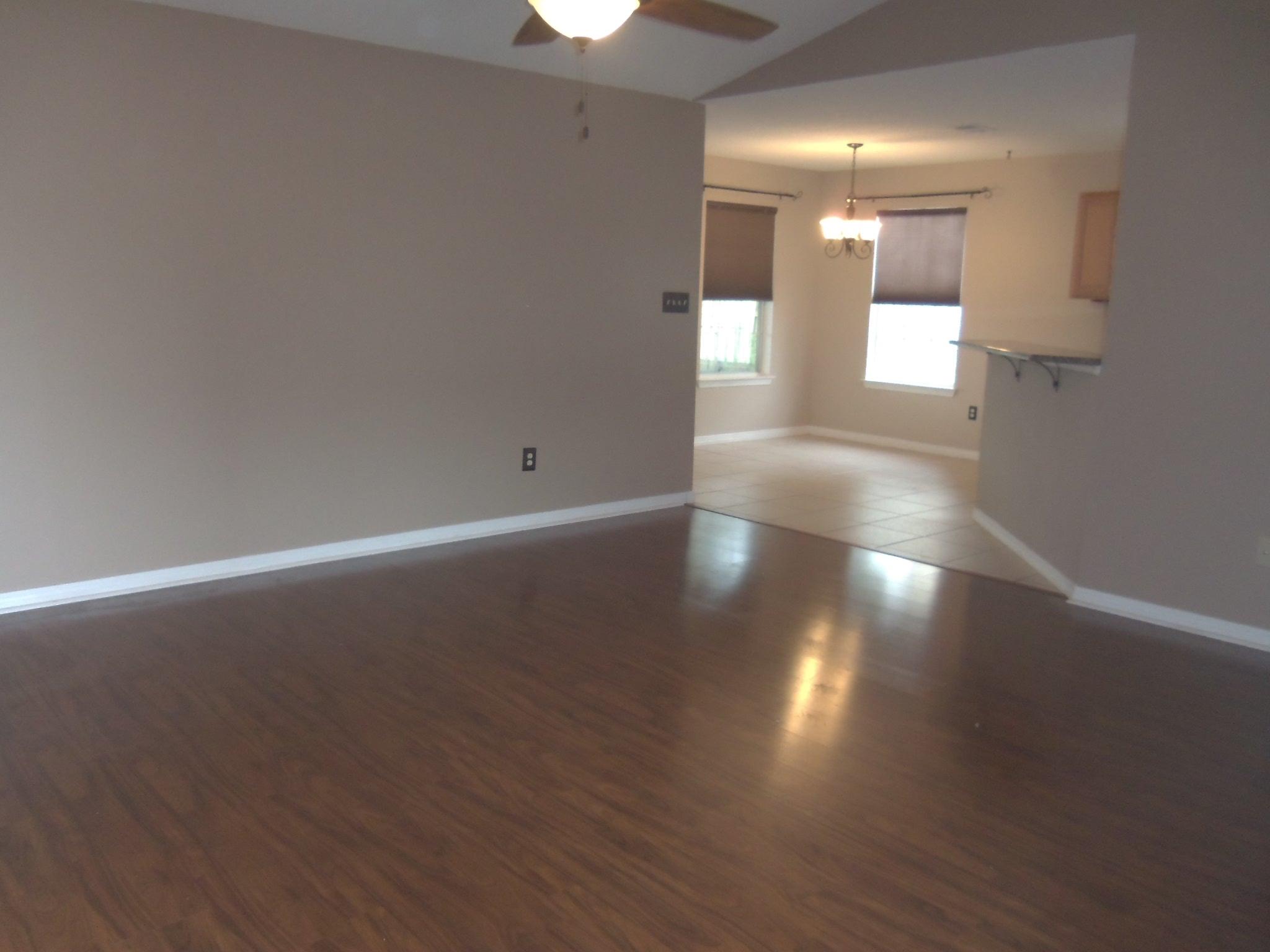 SANDY DUNES - Residential Lease