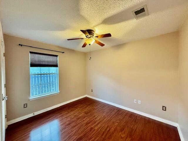 SANDY DUNES - Residential Lease