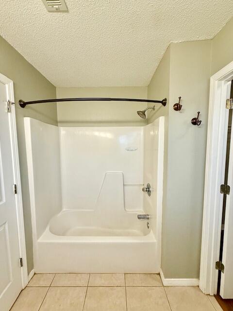 SANDY DUNES - Residential Lease