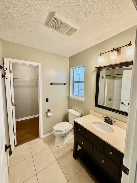 SANDY DUNES - Residential Lease