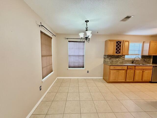 SANDY DUNES - Residential Lease