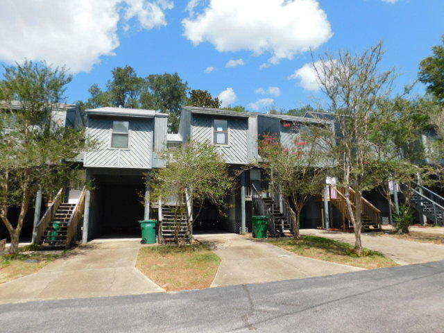 SWIFT BAYOU T/H - Residential