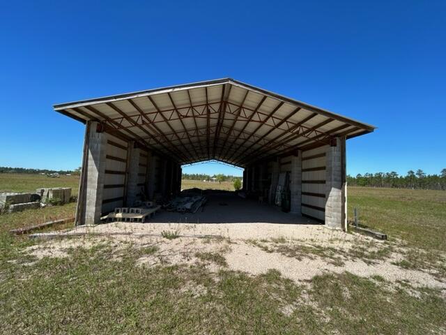 STABLES AT SANDY PINE - Land