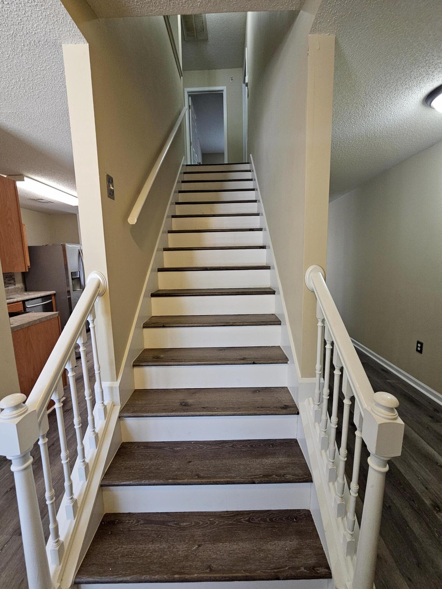 ROLLING PINES - Residential Lease