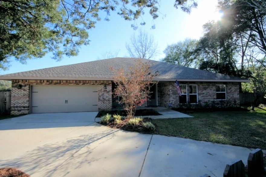 Gorgeous 4 year old home in popular Ft. Walton Beach!! Very conveniently located to Hurlburt Field and Eglin AFB. Minutes from shopping and medical services in FWB. This all brick contemporary home features a split bedroom plan with very open living spaces! Large living room, formal dining room, breakfast room and breakfast bar, true study, and a gourmet kitchen that is AMAZING! Kitchen includes all stainless steel appliances (check out the double refrigerator-freezer!), granite counter tops, under mount stainless steel sink with contemporary faucet, and beautiful pendant lighting over the breakfast bar. One of the secondary bedrooms is a complete suite with it's own bath and is split from the other two secondary bedrooms. Could be a guest quarters.