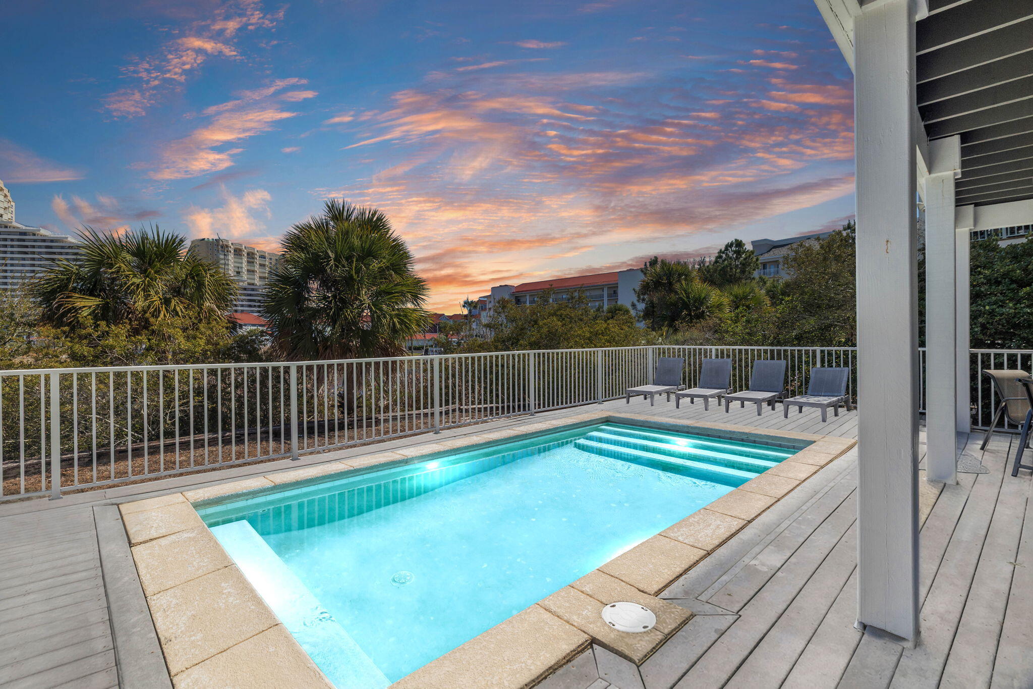 CRESCENT AT MIRAMAR BEACH THE - Residential