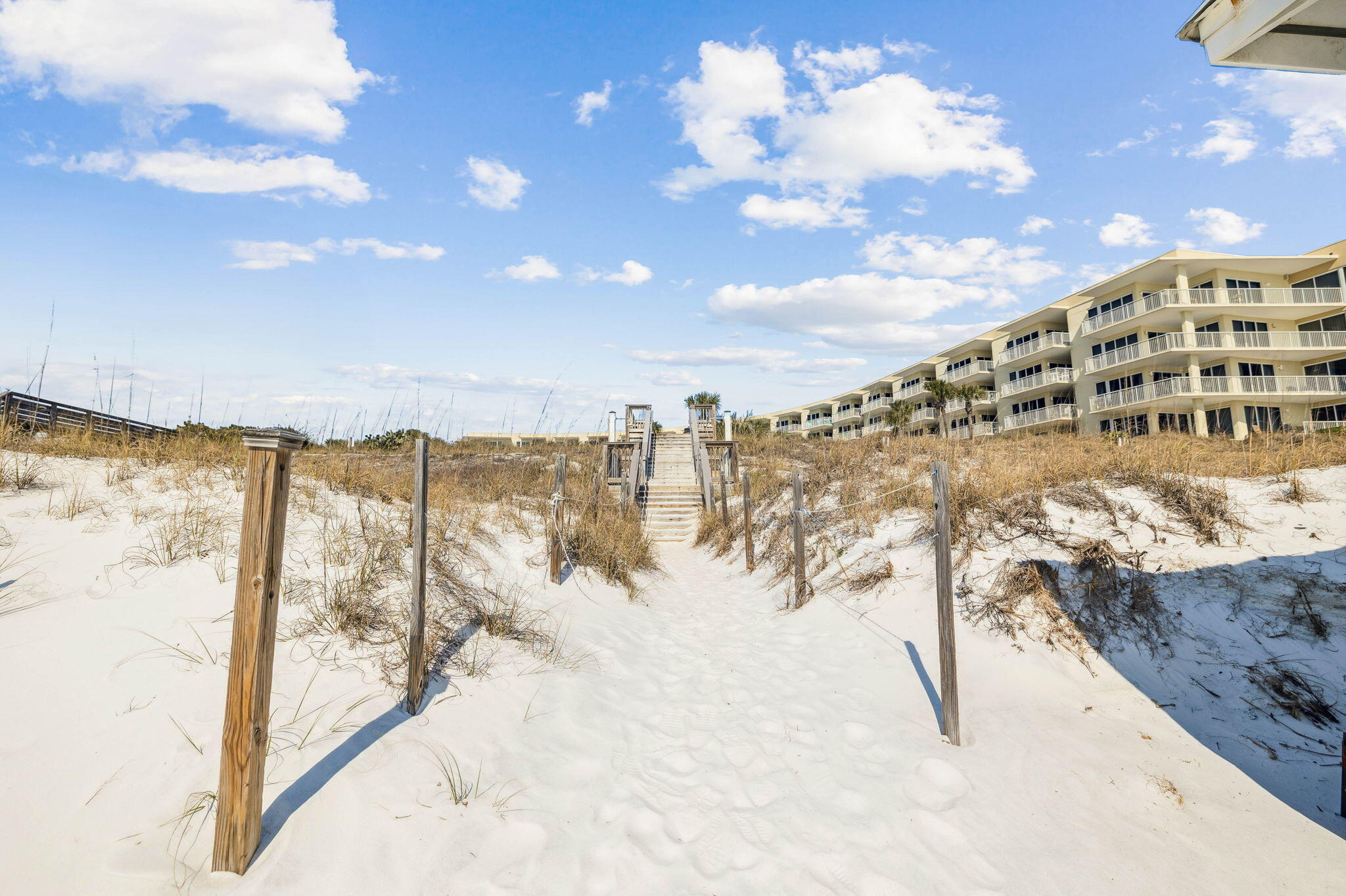 CRESCENT AT MIRAMAR BEACH THE - Residential