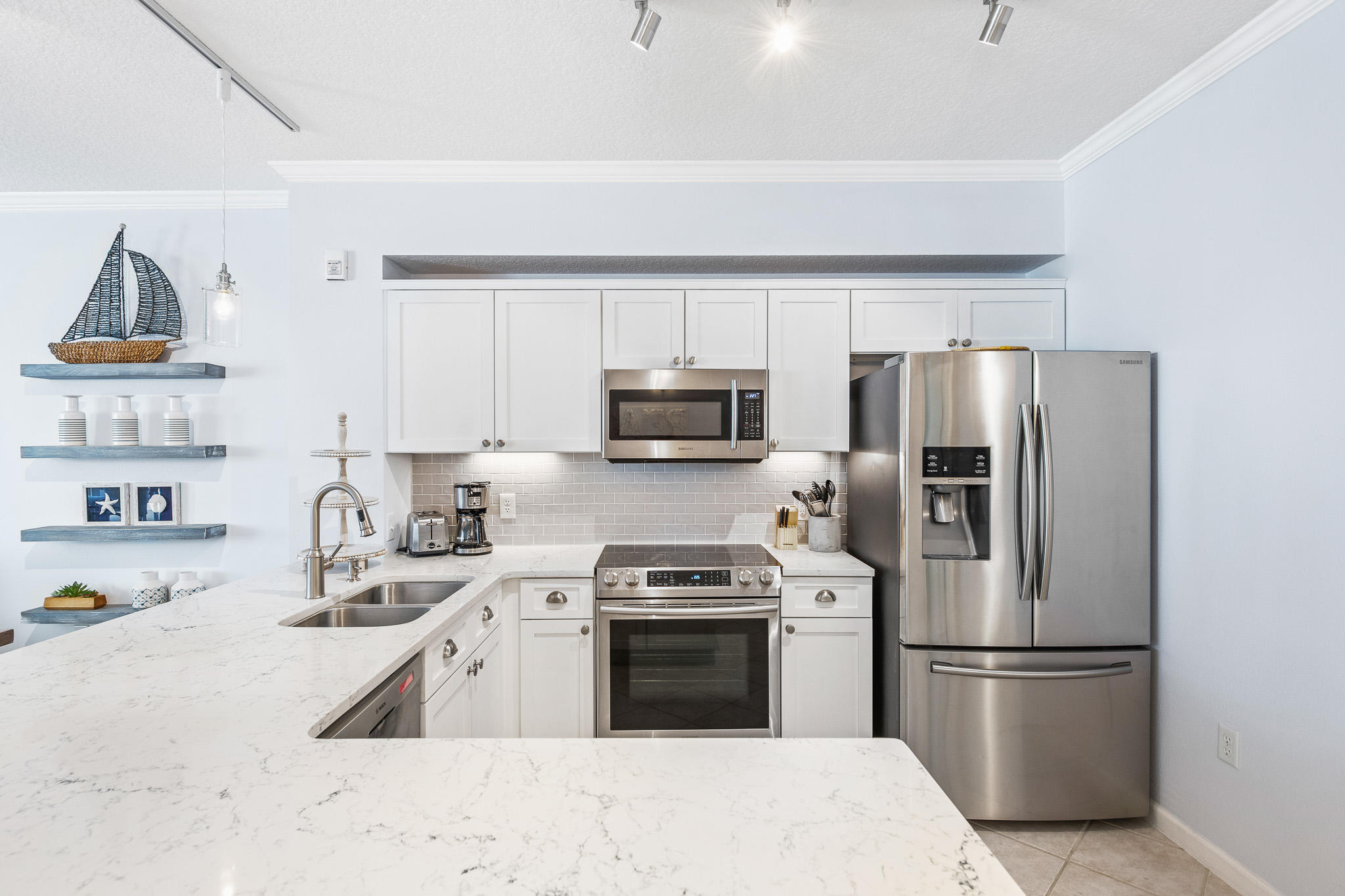DUNES OF SEAGROVE - Residential