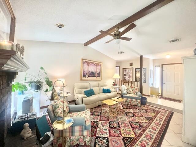 VALPARAISO PINECREST 5 - Residential Lease