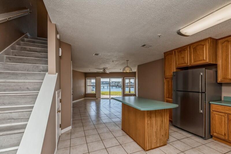BROOKS LANDING - Residential