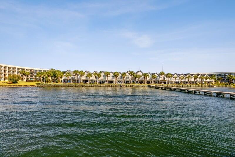 BROOKS LANDING - Residential