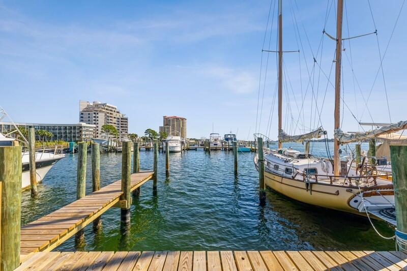 BROOKS LANDING - Residential