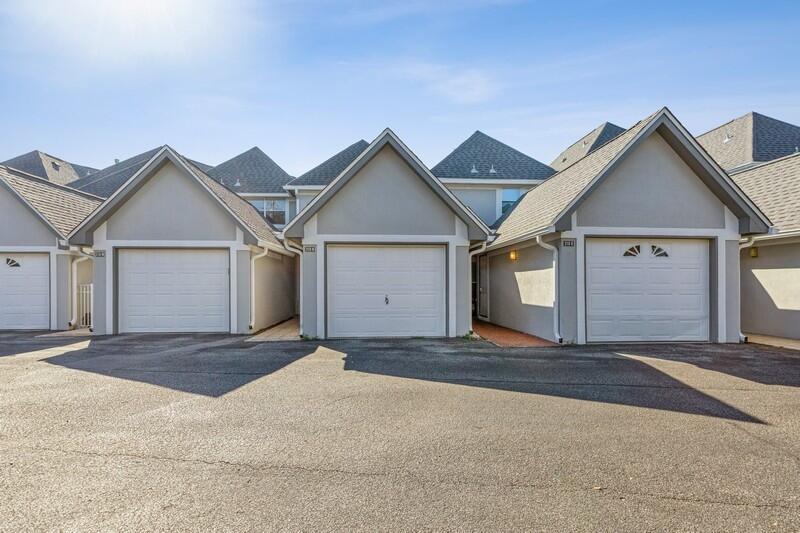 BROOKS LANDING - Residential