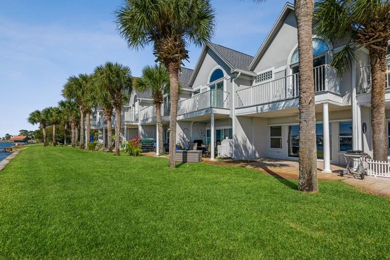 BROOKS LANDING - Residential