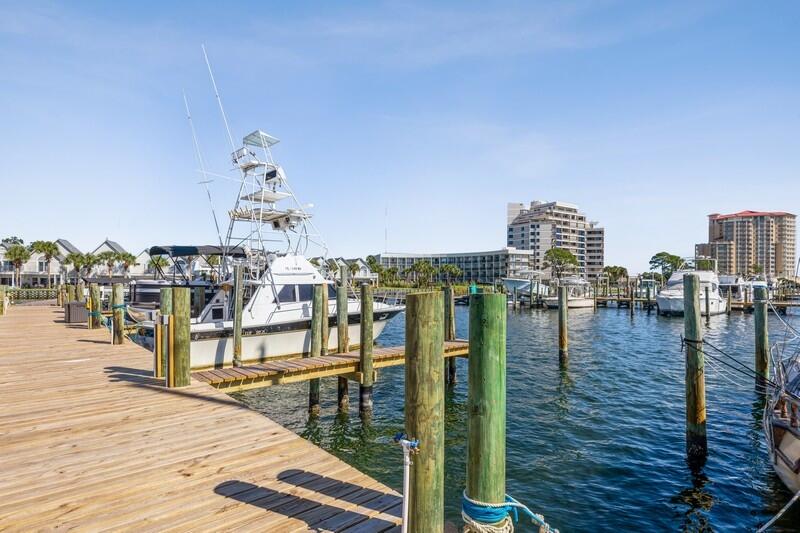 BROOKS LANDING - Residential