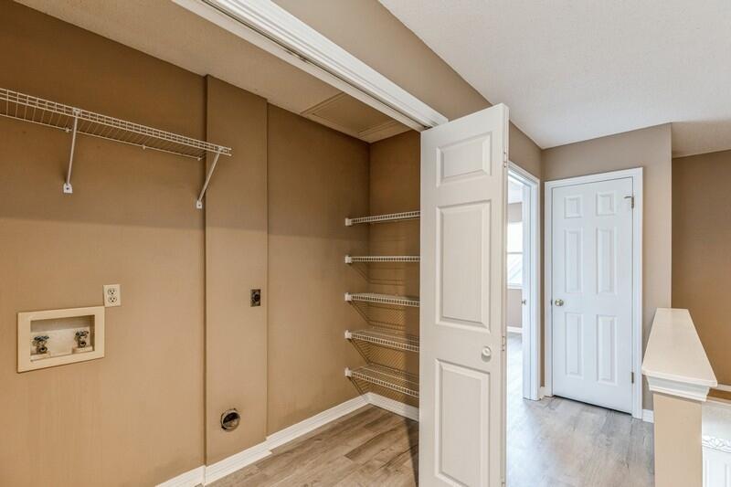BROOKS LANDING - Residential