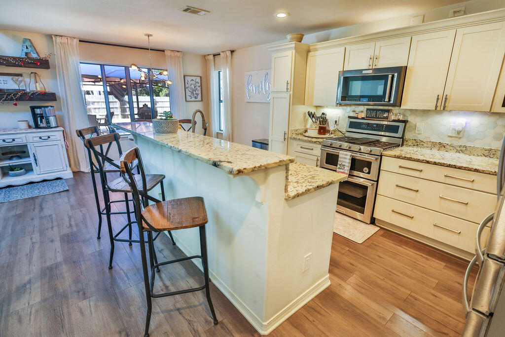 LIDO VILLAGE - Residential