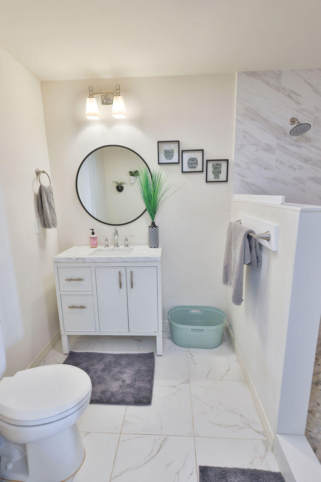 LIDO VILLAGE - Residential